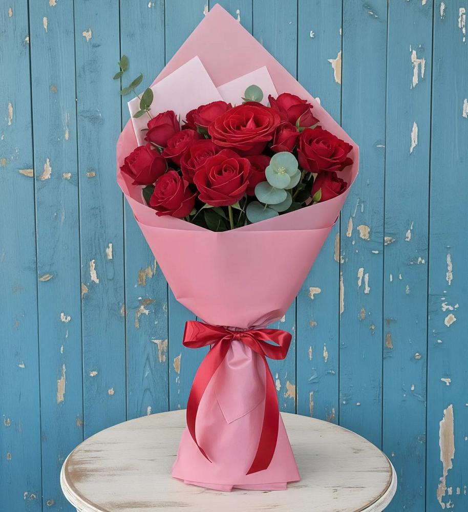 Букет цветов из: Розы в Трехгорку