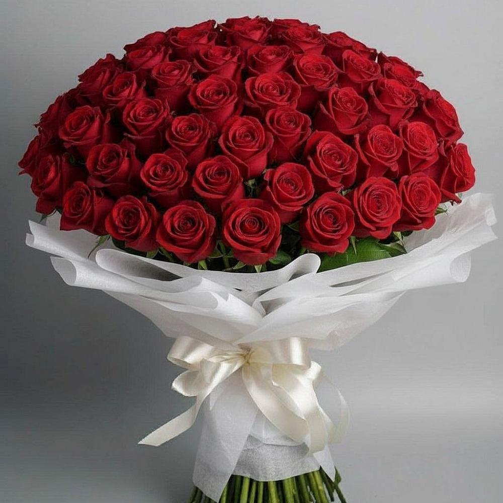Букет 101 Красная роза Блэк Мэджик в Трехгорку