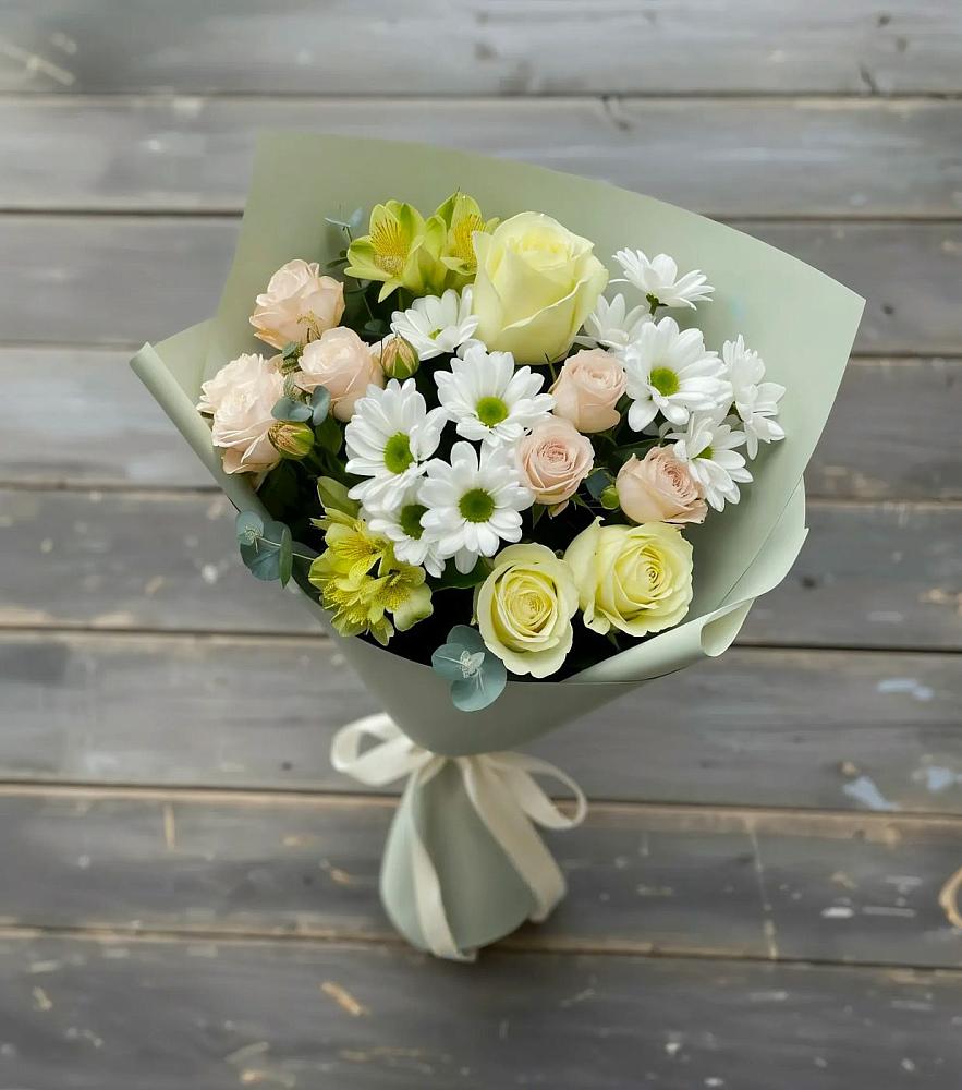 Букет цветов из: Альстромерии, Розы и Хризантемы в Трехгорку