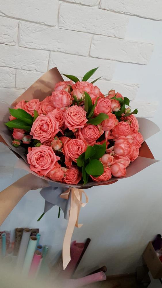 Букет цветов из: Розы в Трехгорку