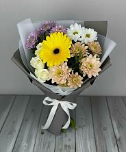Букет цветов из:  Розы, Герберы и Хризантемы в Трехгорку