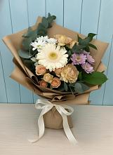 Букет цветов из:  Герберы и Хризантемы в Трехгорку