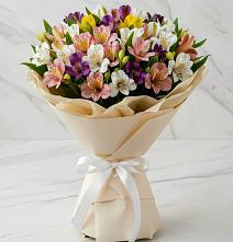 Букет цветов из:  Альстромерии #REPLACE_PRED# Трехгорку