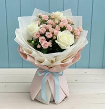 Букет цветов из:  Розы в Трехгорку