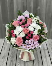 Букет цветов из:  Альстромерии, Гвоздики, Розы и Хризантемы в Трехгорку