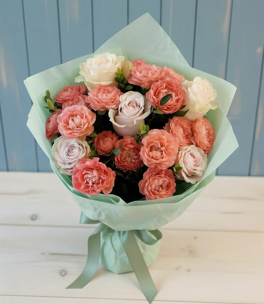 Букет цветов из: Розы в Трехгорку