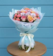 Букет цветов из:  Хризантемы и Розы в Трехгорку