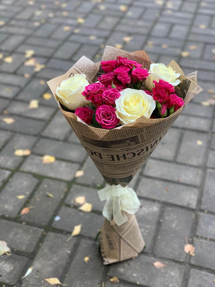 Букет цветов из: Розы в Трехгорку