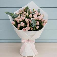 Букет цветов из:  Розы в Трехгорку