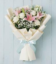 Букет цветов из:  Лилии в Трехгорку