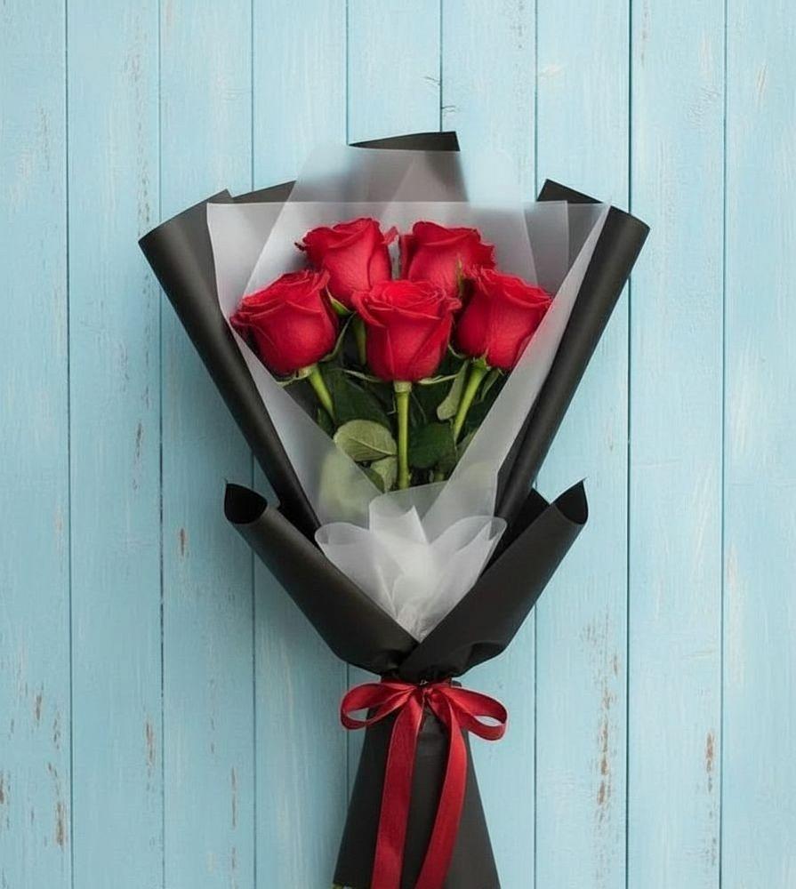 Букет цветов из: Розы в Трехгорку