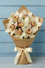 Букет цветов из:  Орхидеи и Розы в Трехгорку